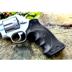 POIGNEE POLYMERE SPORT REVOLVER TAURUS