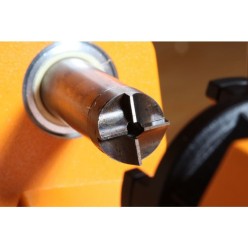 Lyman Universal Trimmer avec 9 Pilotes
